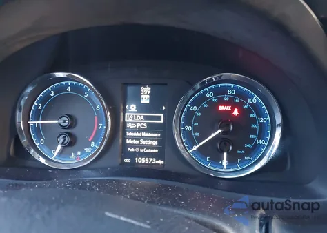 2017 Toyota Corolla Se Special Edition z USA, uszkodzony, nr VIN 5YFBURHE4HP642241